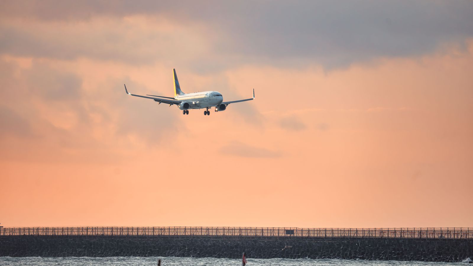 Phuket Airport Transfer | HKT Private Car & Chauffeur