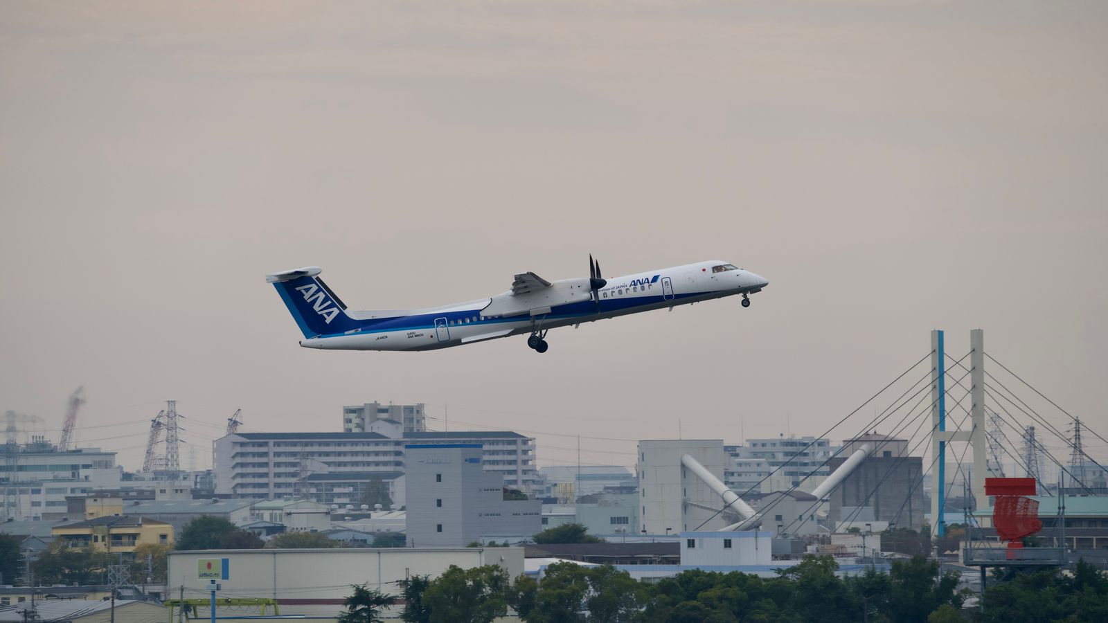 Itami Airport Transfer | Osaka ITM Chauffeur & Car Service
