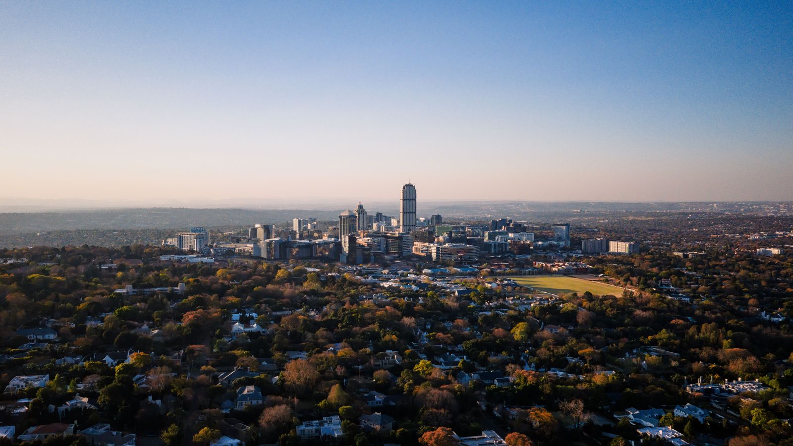 OR Tambo Airport Transfer | JNB Chauffeur to Sandton