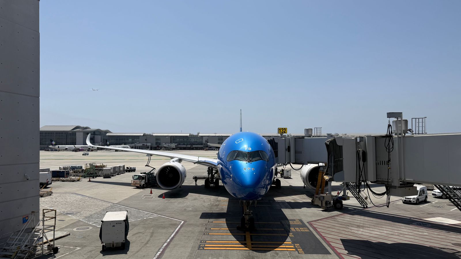 Kansai Airport Transfer | KIX Chauffeur to Osaka & Kyoto