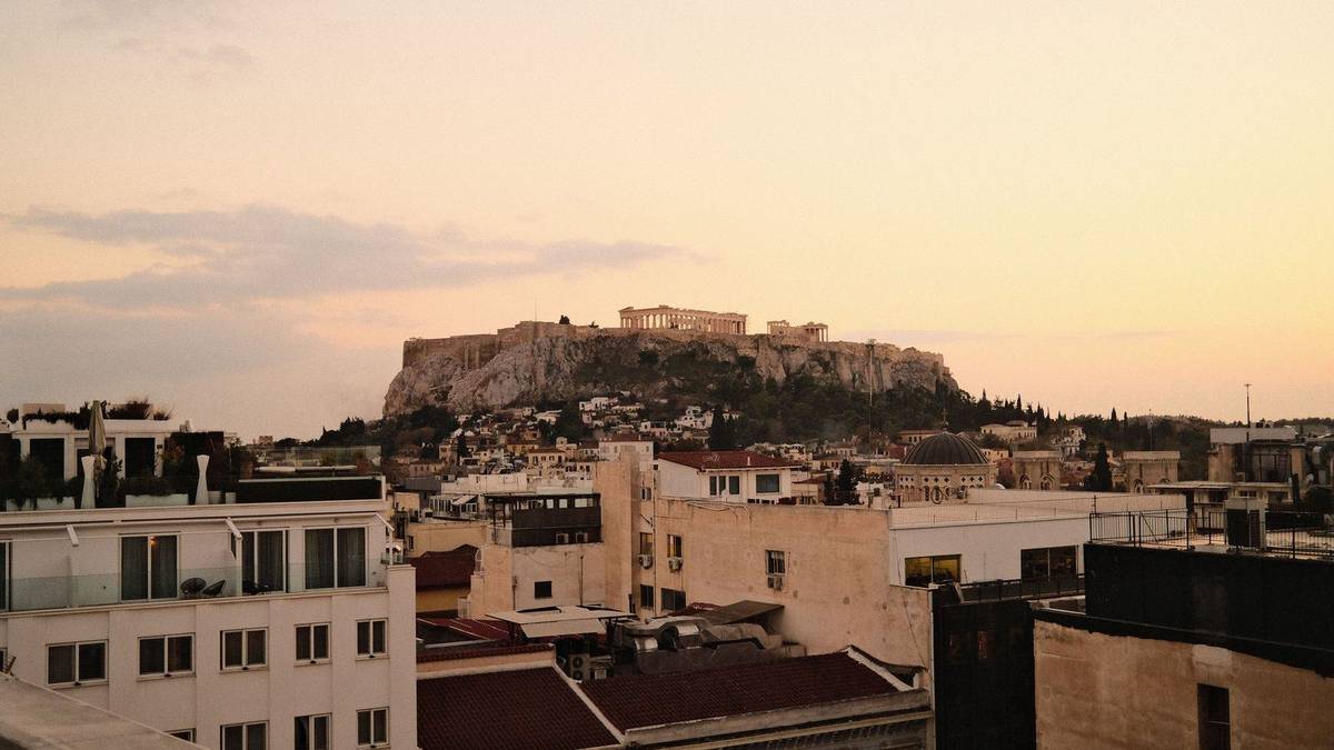 Chauffeur Service Athens | ATH Airport & Piraeus Transfers
