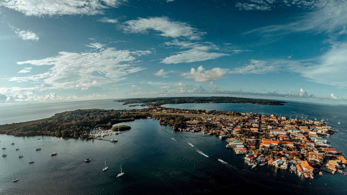 Chauffeur Service Belize City | BZE & Cruise Transfers