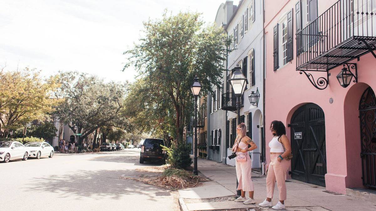 Chauffeur Service Charleston SC | CHS Airport & Black Cars