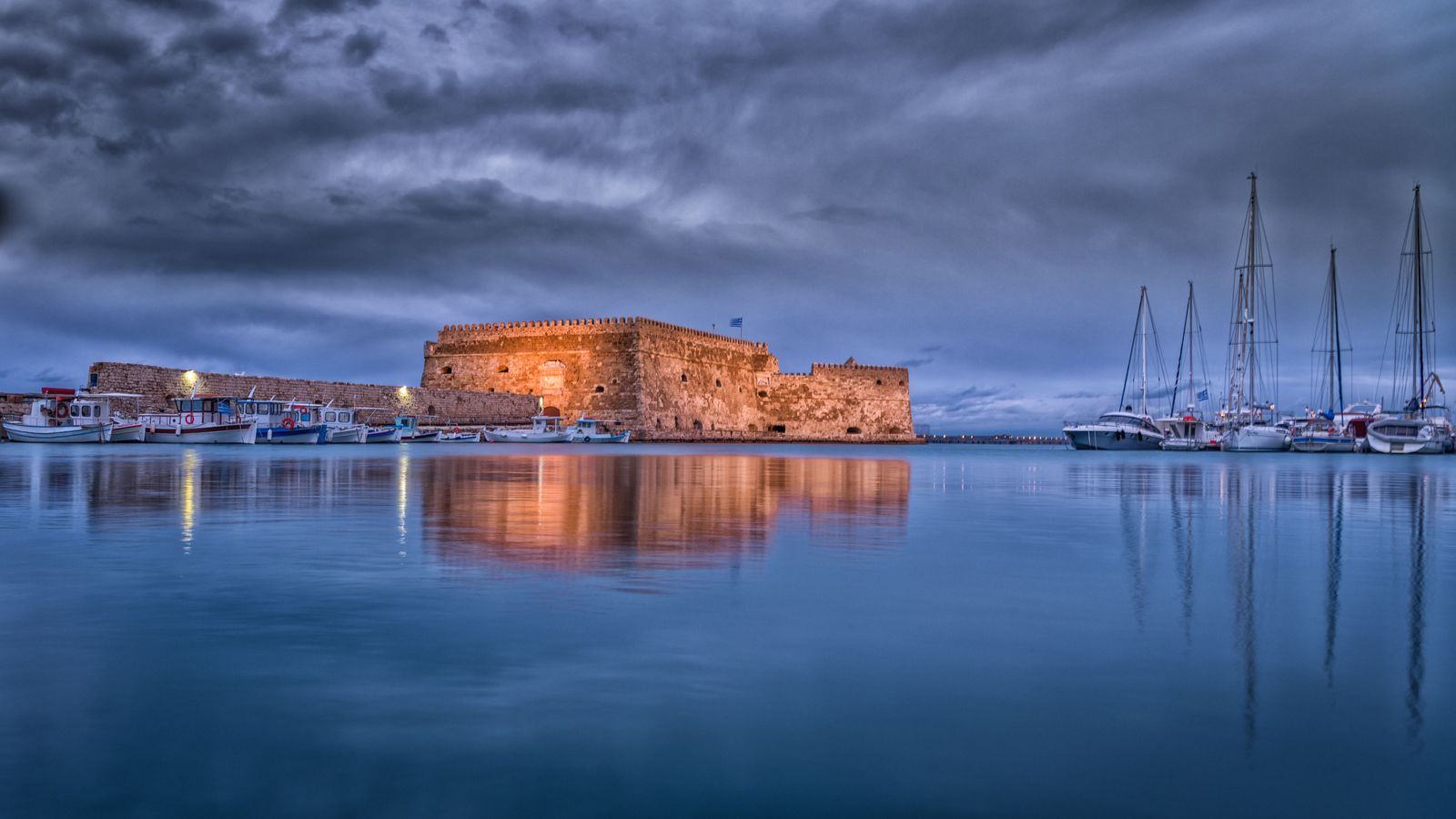 Chauffeur Service Heraklion | Crete Airport Transfers