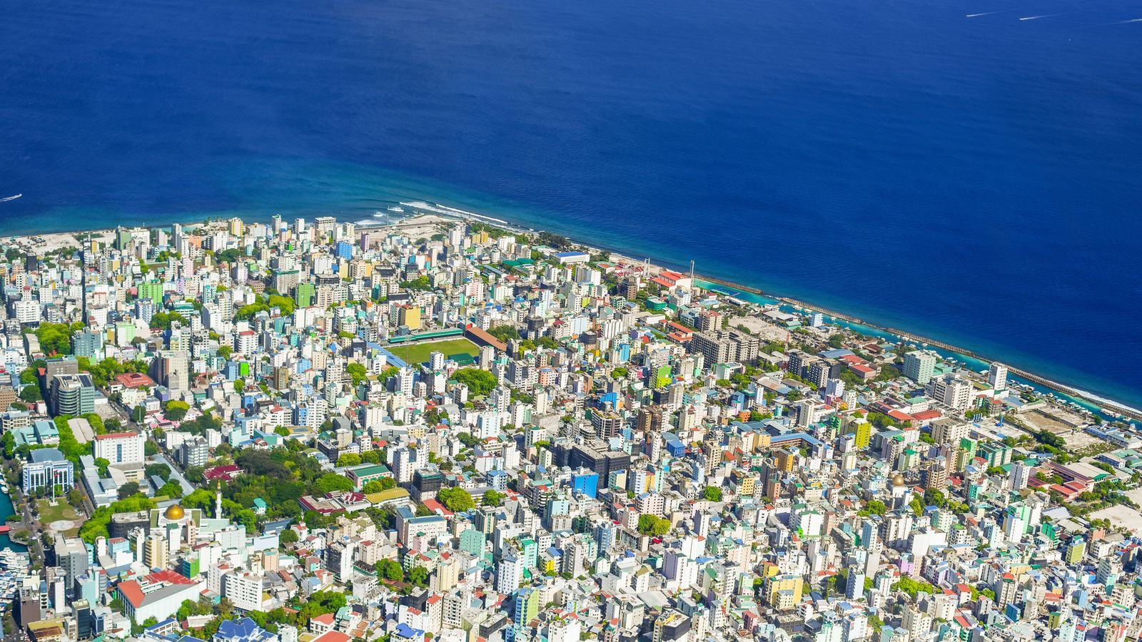 Chauffeur service in Male: Velana airport, Male city and Hulhumale transfers
