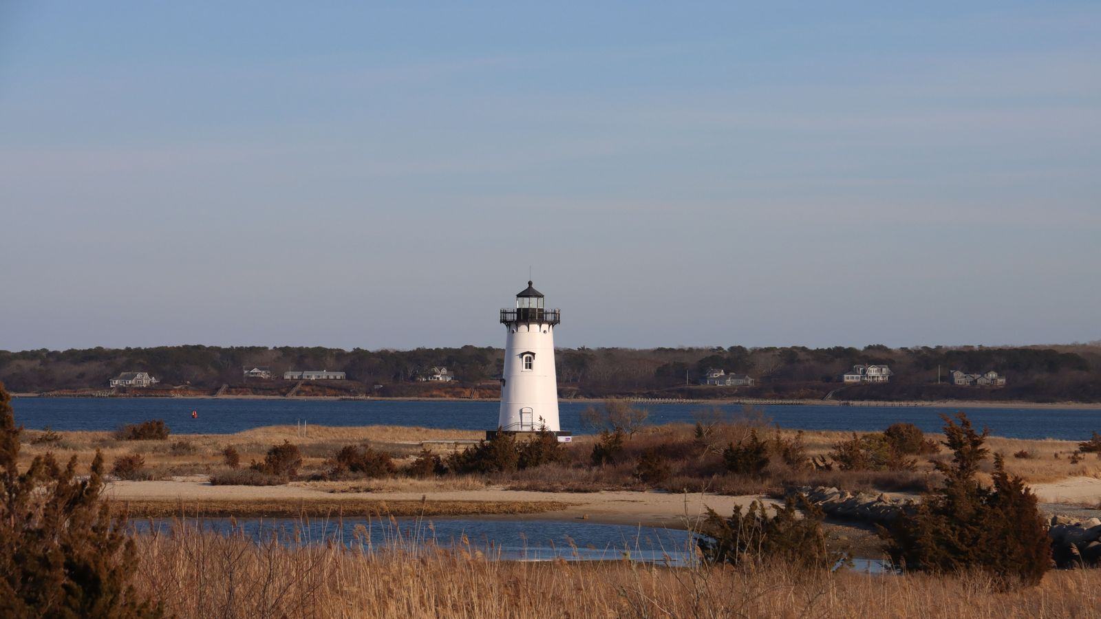 Chauffeur Service Martha's Vineyard | MVY & Ferry Cars
