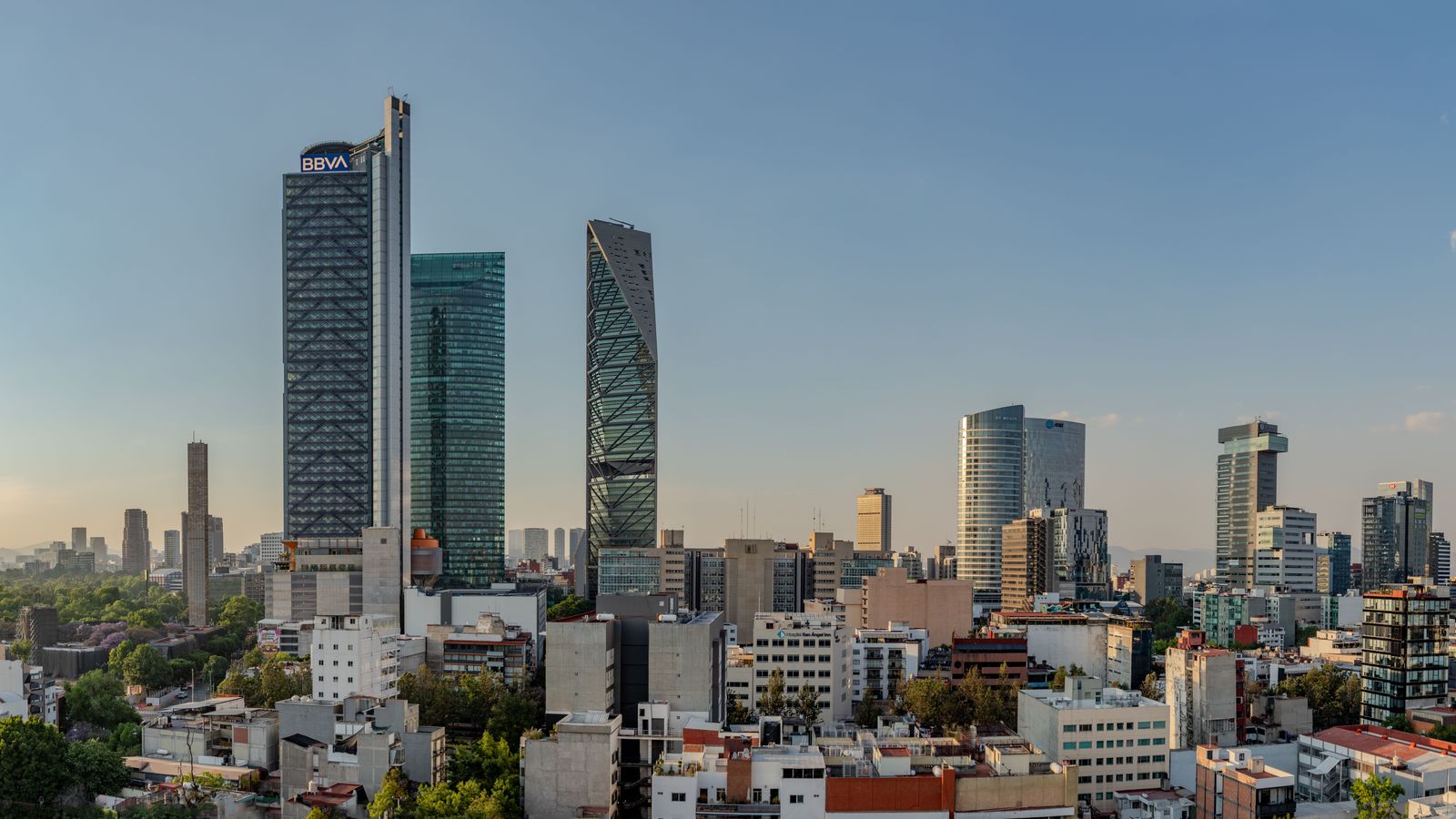 Chauffeur Service Mexico City | AICM, AIFA & Toluca Cars
