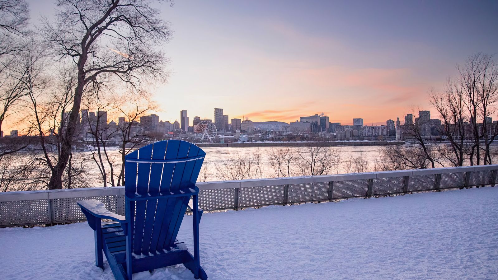 Limo Service Montreal | YUL Airport Cars & Chauffeurs