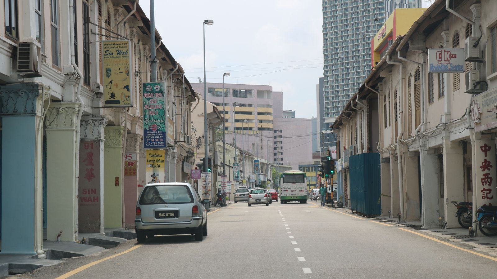 Chauffeur service in Penang: airport transfers, George Town cars and cruise pickups