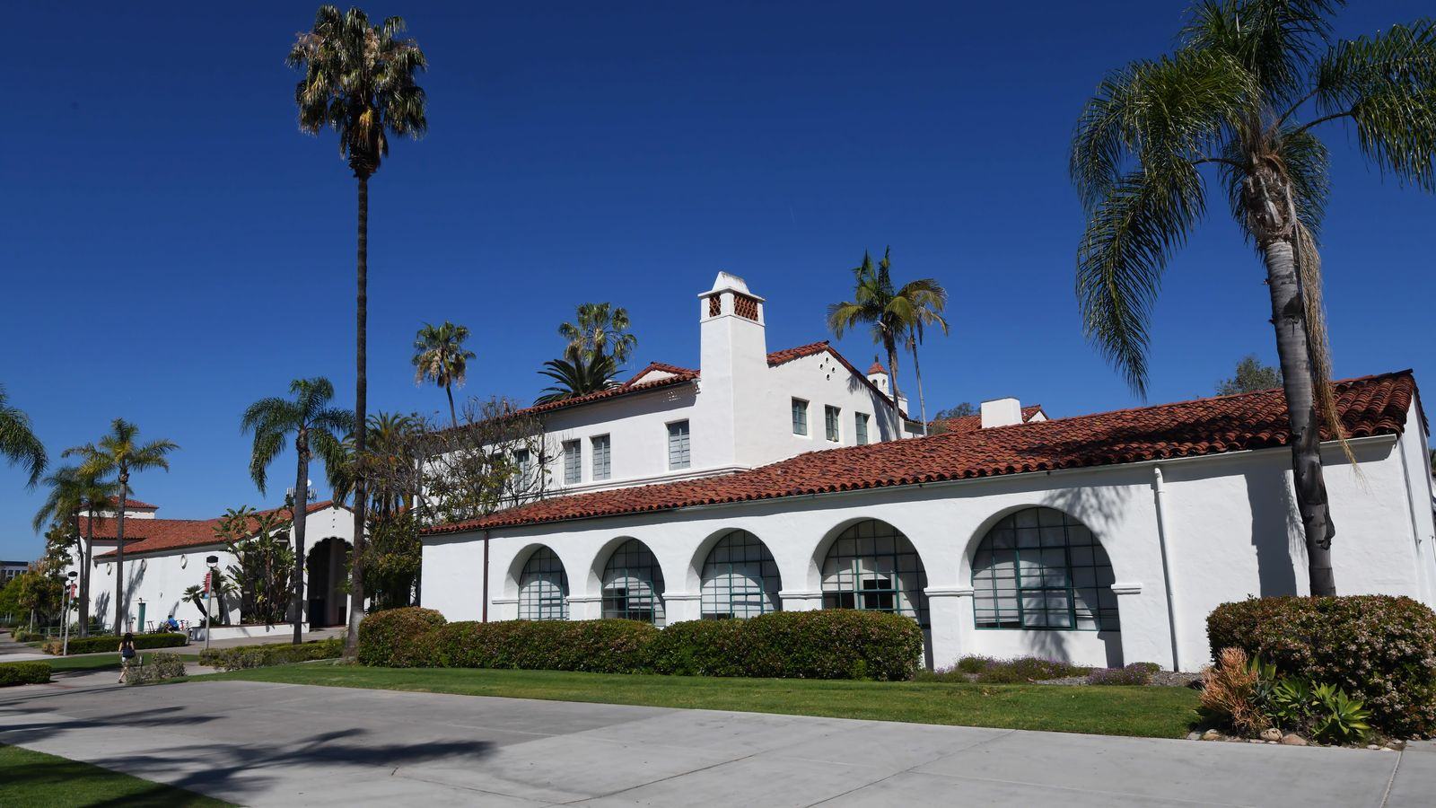 Chauffeur Service Santa Barbara | SBA Airport & Montecito