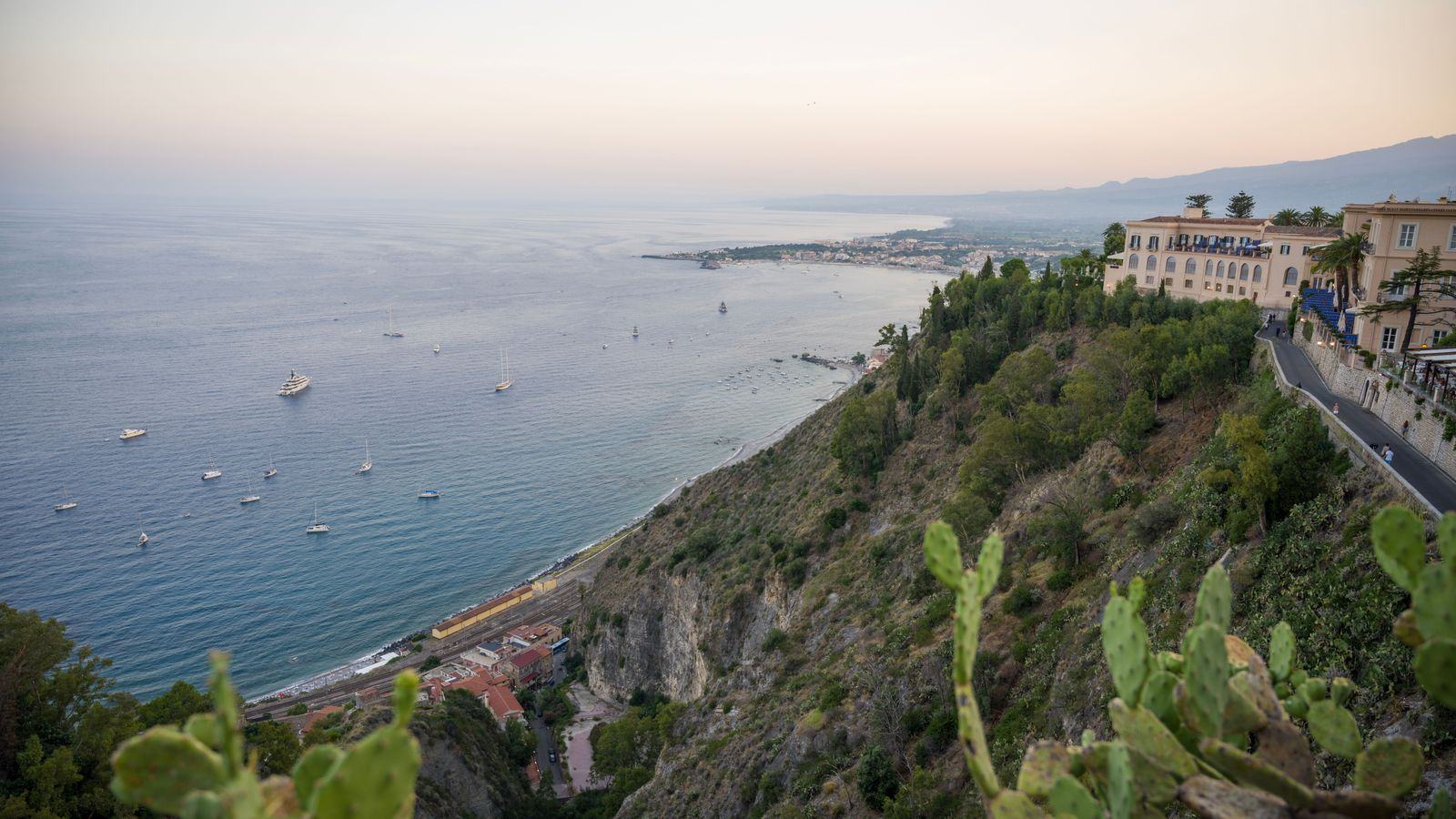 Chauffeur Service Taormina | Catania CTA Airport Transfers