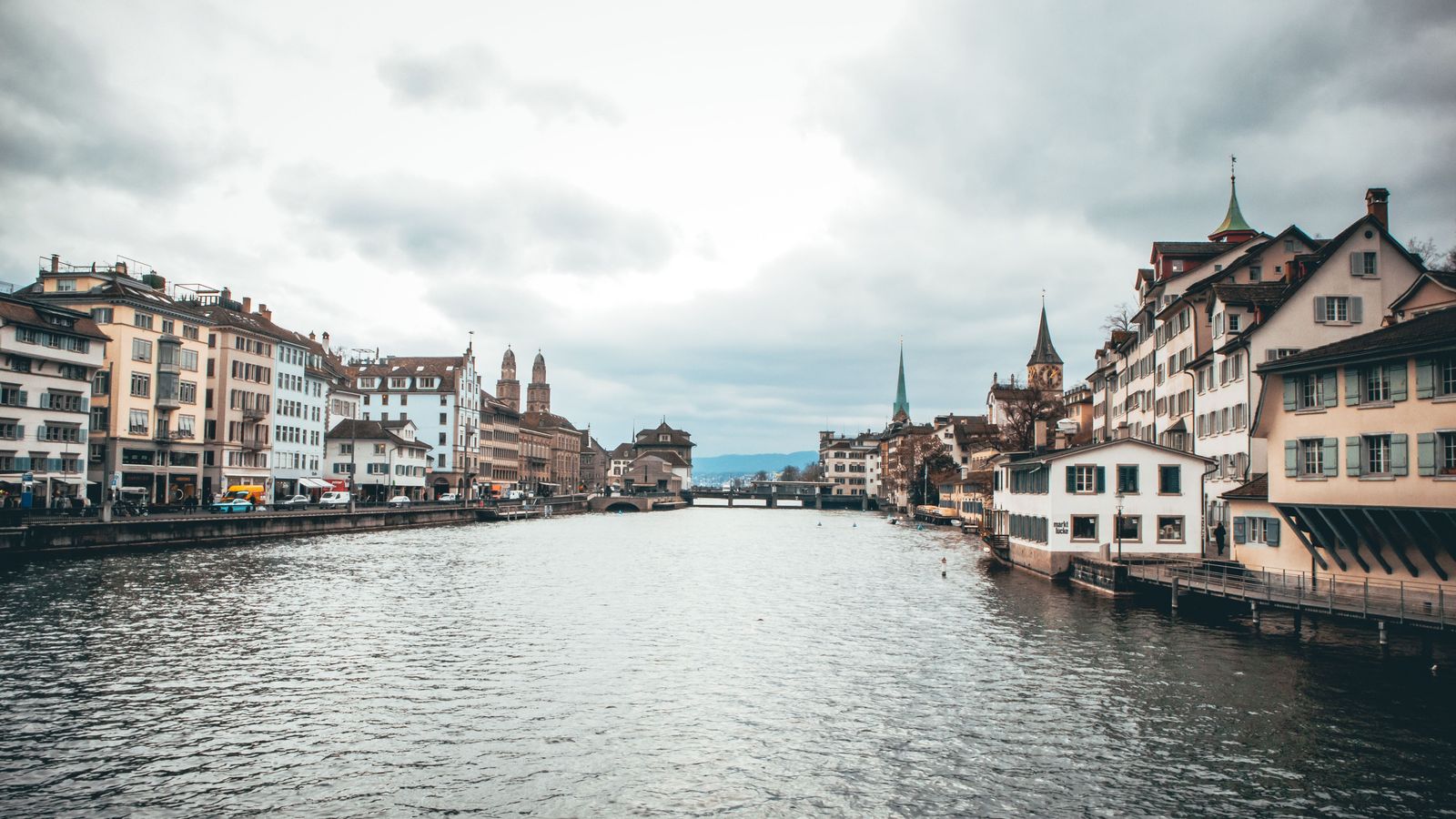Chauffeur Service Zurich | ZRH Airport, Davos & Alps Cars