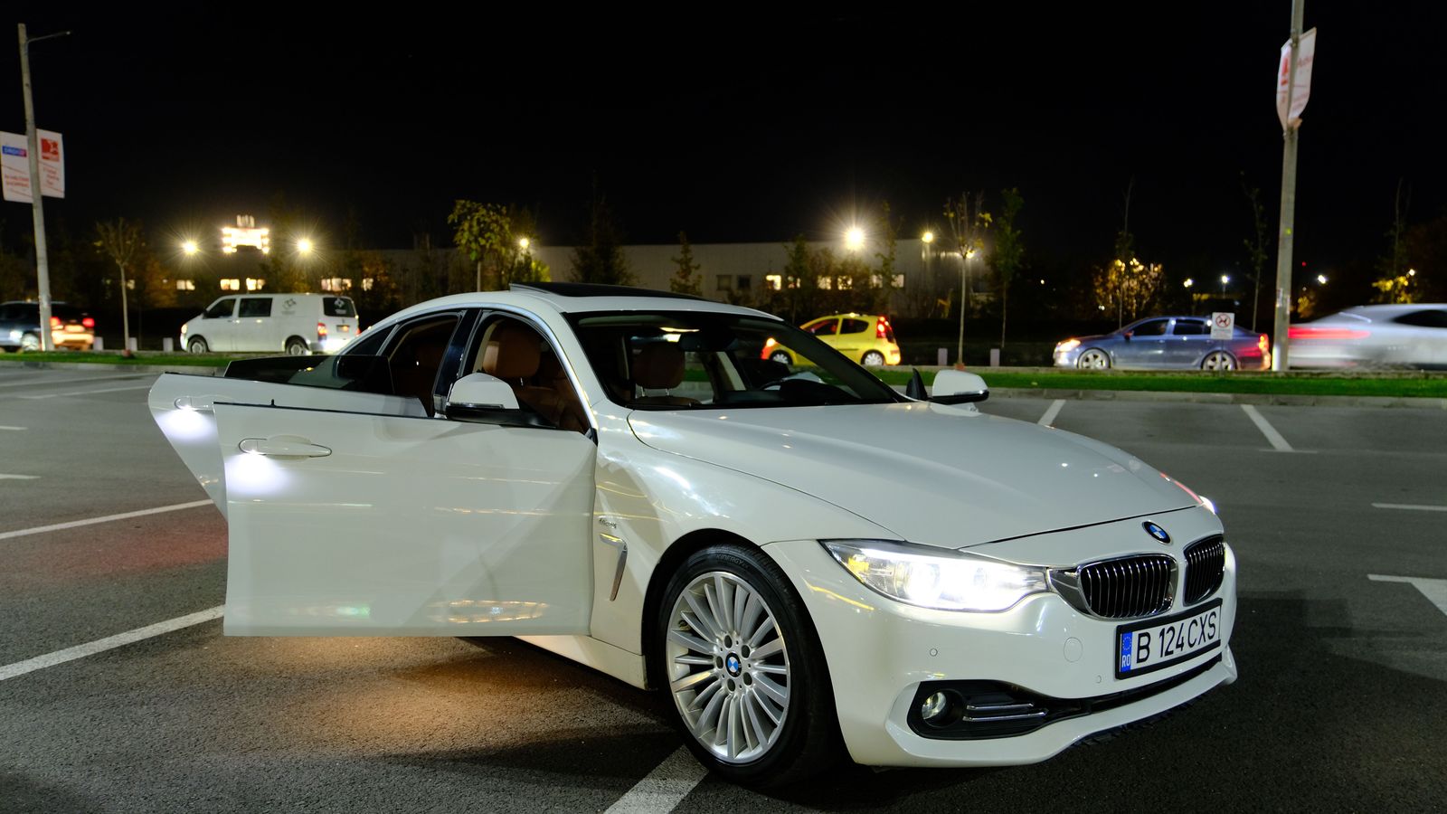 About BlaakLane.com: a global chauffeur service run from one 24/7 desk