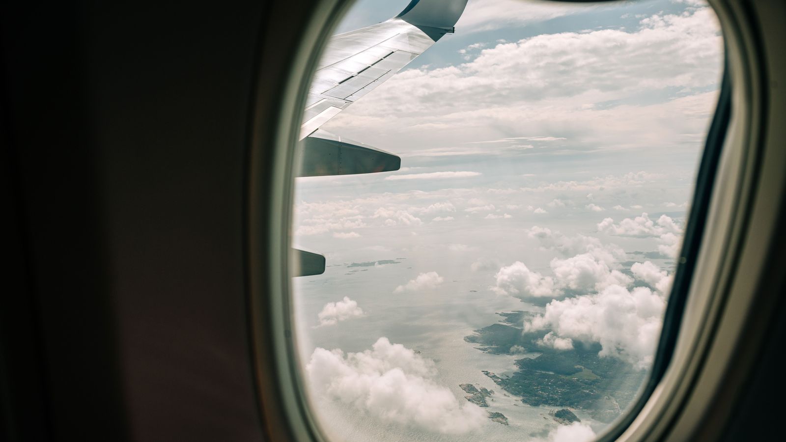 Travel Desk | Flights, Hotels & Chauffeur on One Trip