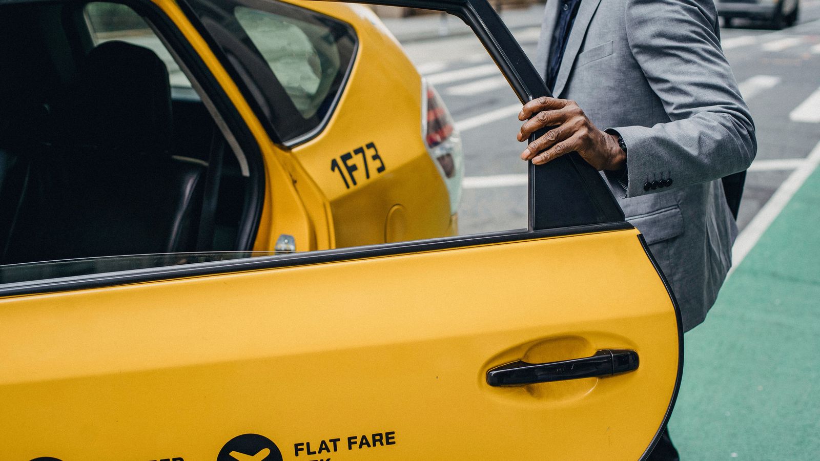 Affiliate Standards for Chauffeurs & Limousine Operators