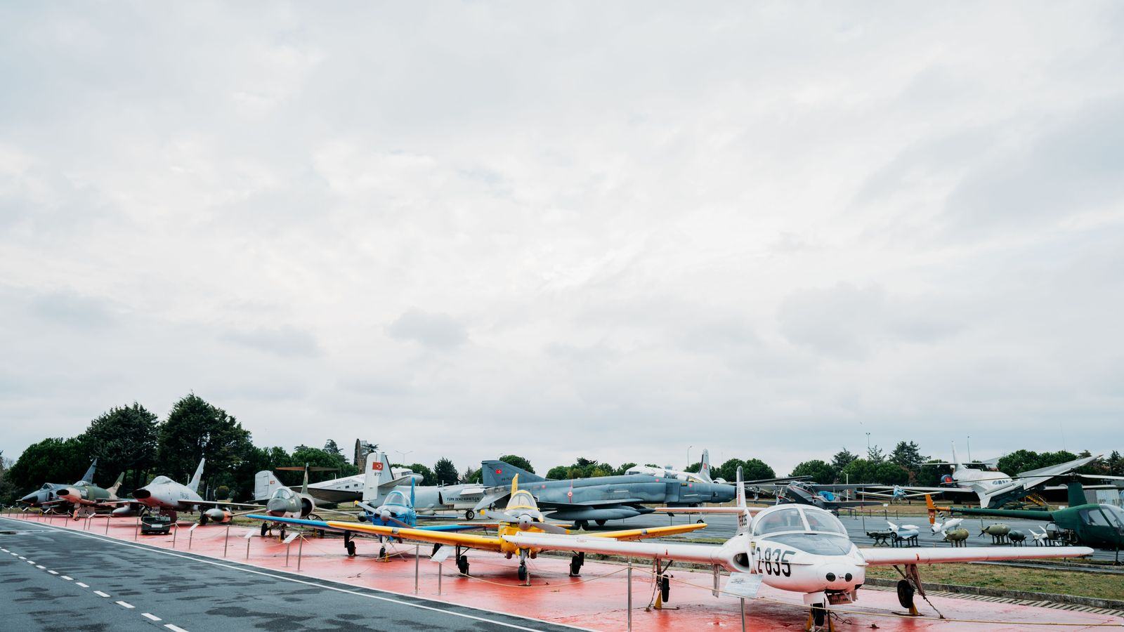 Boeing Field Car Service | Seattle BFI FBO Chauffeur