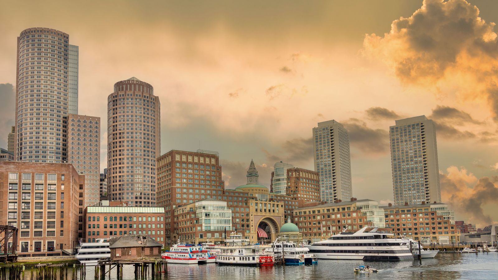Flynn Cruiseport Boston Car Service | Logan to Black Falcon