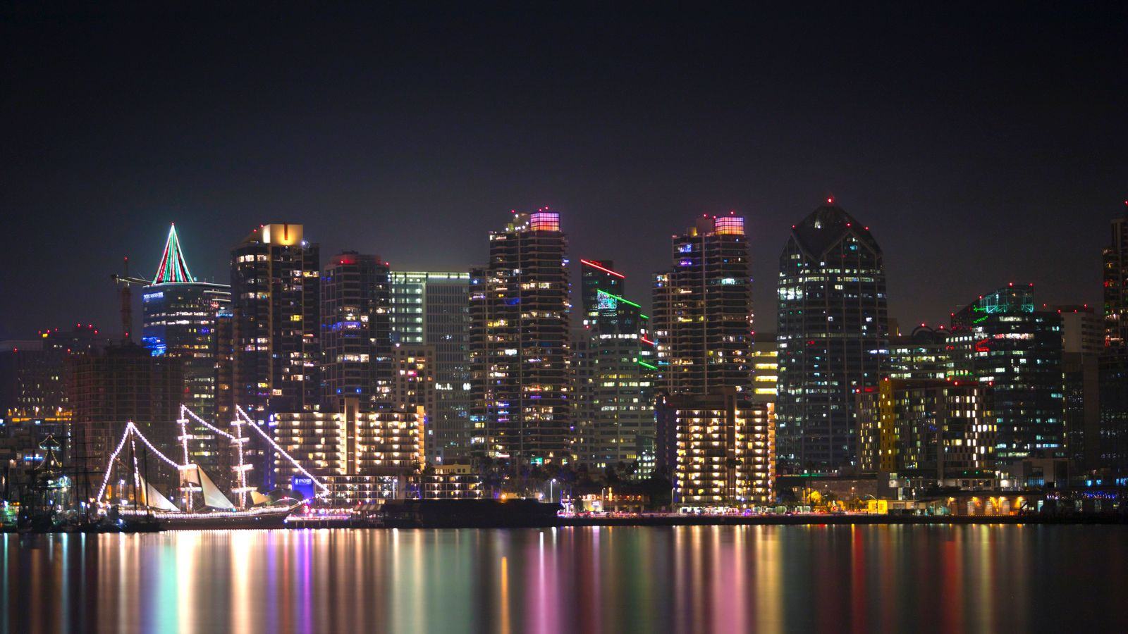San Diego Cruise Car Service | B Street & Broadway Pier