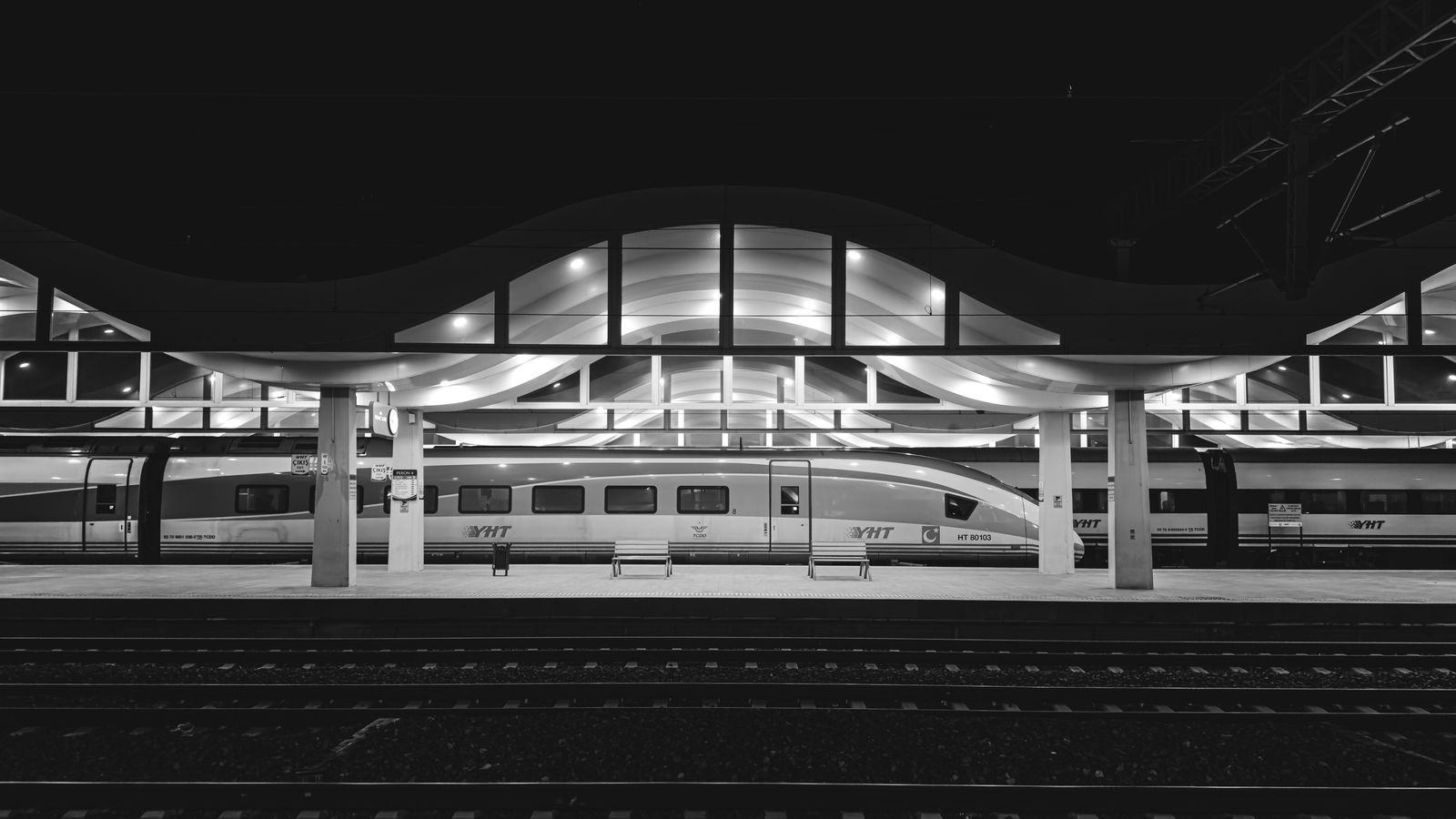 Brussels-Midi chauffeur: fixed-fare cars from Bruxelles-Midi / Brussel-Zuid