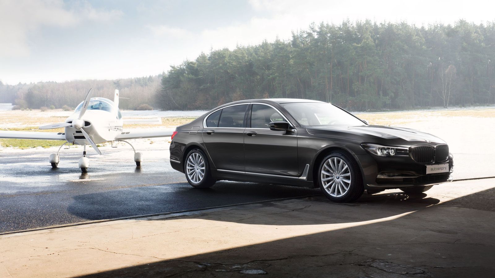 Airport Chauffeur Service | Airport Transfers in 500 Cities
